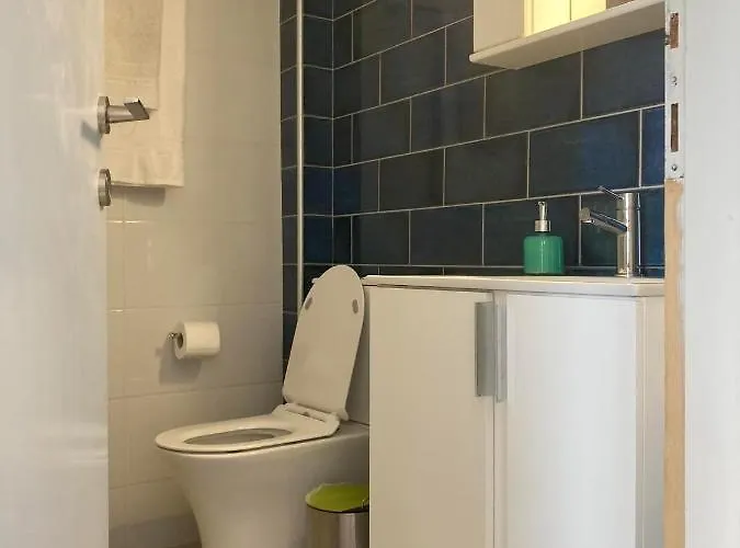 Seabreeze-family Polychrono